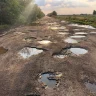 ШҚО-да шұрық тесік жол: әкімдік халықтың қамын ойламауды ұмытқан