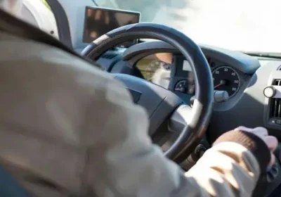 Абай облысында көлік ұрлап, өртеген жасөспірімдерге сот үкімі шықты