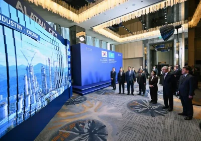 Тоқаев пен Оңтүстік Корея Премьер-министрі Alatau Smart City жобасымен танысты