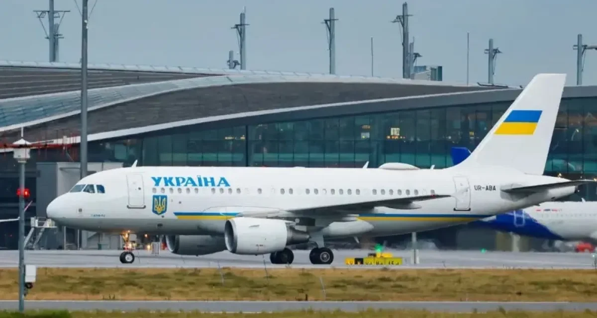 Зеленский мінген ұшаққа ресейлік дрон қауіп төндірген