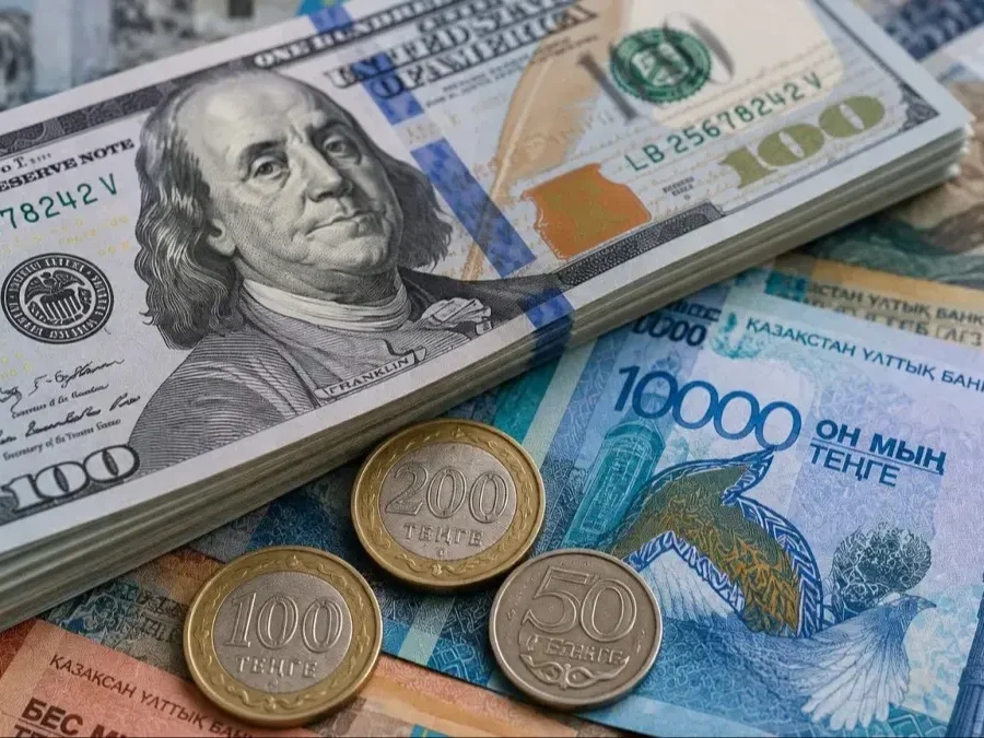 Тамыз айынан бері доллар 30 теңгеге дейін құнын жоғалтты