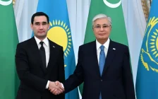 Тоқаев Түрікменстан Тәуелсіздігінің 35 жылдығына құттықтау жолдады