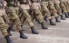 Түркістан облысынан шақырылған 19 жастағы сарбаз үйіне ауыр жағдайда оралды