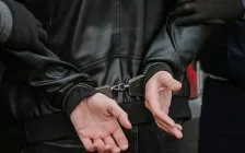 Алматыда танысудан бас тартқан қызға су шашқан ер адам ұсталды