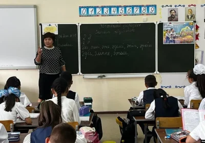 Қазақстанда 380 мыңнан астам бала бірінші сыныпқа барды