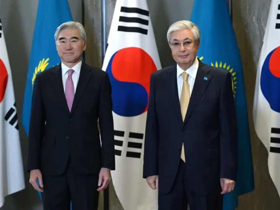 Президент сапары: Мемлекет басшысы Hyundai Motor Group корпорациясының президентін қабылдады