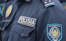Астанада үш бала жатқан пәтерге бейтаныс ер адам кіріп кетті
