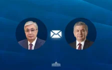 Тоқаев Өзбекстан халқын тәуелсіздіктің 35 жылдығымен құттықтады