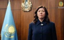 «Арманда, ізден, өзіңе сен!»: Жұлдыз Сүлейменова оқушыларға ерекше тілегін арнады (ВИДЕО)