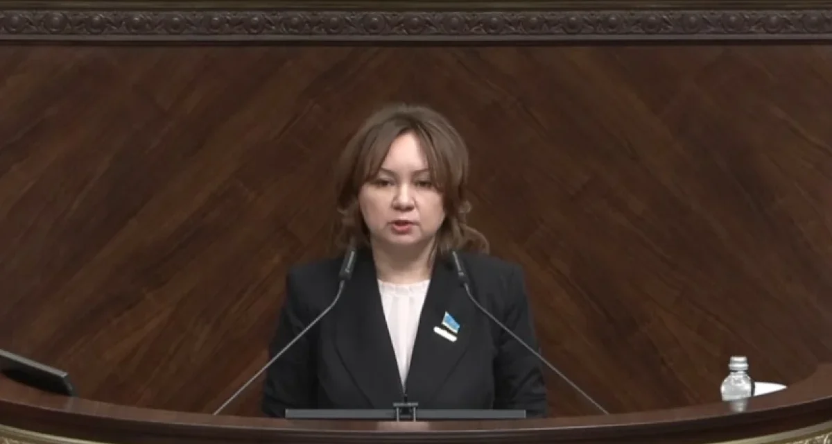 Әдеп бұзған депутат жалақысынан да, мандатынан да айырылуы мүмкін