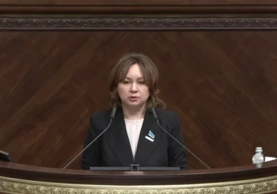 Әдеп бұзған депутат жалақысынан да, мандатынан да айырылуы мүмкін