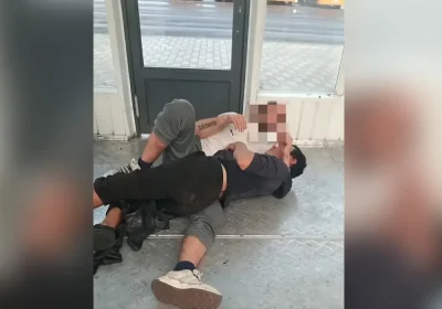 «Екі жігіт құшақтасып жатыр»: желіде тараған видеоға қатысты полиция мәлімдеме берді (ВИДЕО)