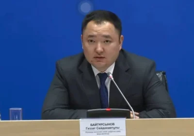 ЖИ жасаған мәтін мен видеоны белгілемегендер жауапқа тартылуы мүмкін
