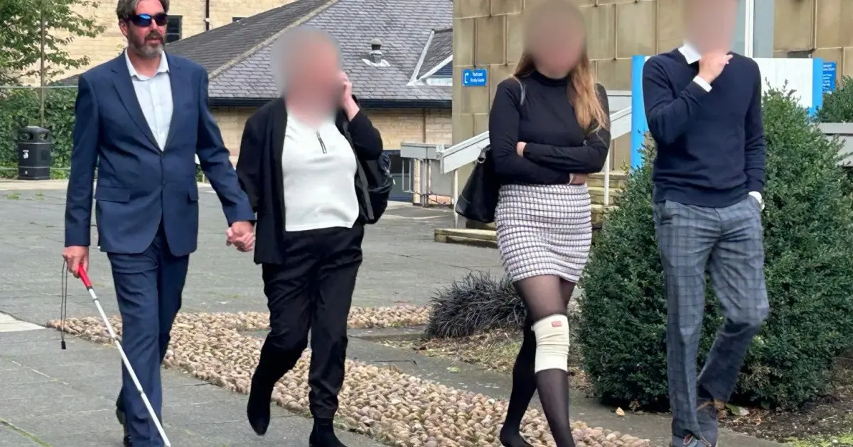 Ұлыбританияда соқыр ер адам мас күйінде 240 шақырым жүргізіп, сотталды