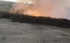 10 гектар жер өртенді: Рудный маңындағы алапат өрт құс фабрикасына қауіп төндірді