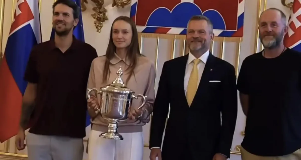 Словакия президенті Елена Рыбакинаны қабылдап, тарихи жеңісімен құттықтады