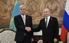 Мемлекет басшысы Путинді Мемлекеттік Дума сайлауының өтуімен құттықтады