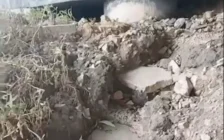 «Құлағанша күте ме?»: Көкшетаудағы көпірдің жағдайы тұрғындарды алаңдатып отыр