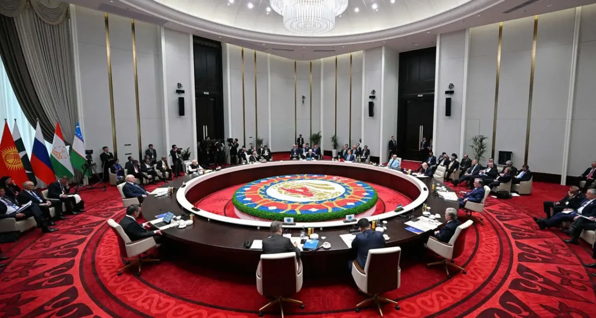Қазақстан ШЫҰ Даму банкінің штаб-пәтерін орналастыруға дайын — Тоқаев