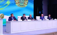 Құрылыс бағдарламасын жүзеге асыру отандық бизнеске серпін беруі тиіс — Олжас Бектенов