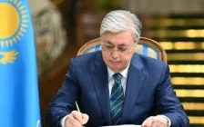 Президентке деген сенім бір жылда 3 пайыздық тармаққа өсті – зерттеу
