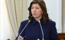 Қазақстандық мұғалімдерге кешкі сағат 18:00-ден кейін ата-аналардың хабарламаларына жауап бермеуге рұқсат етілуі мүмкін