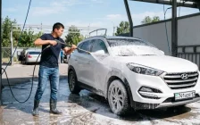 Өзіне-өзі қызмет көрсету орнында көлікті қалай дұрыс жуу керек