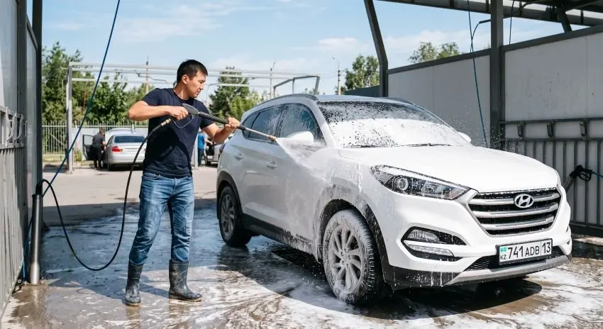 Өзіне-өзі қызмет көрсету орнында көлікті қалай дұрыс жуу керек