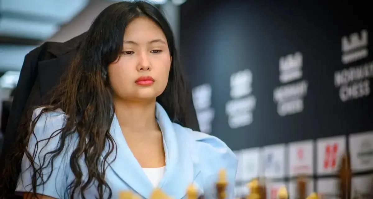Бибісара Асаубаева Global Chess League турнирінің қола жүлдесін жеңіп алды