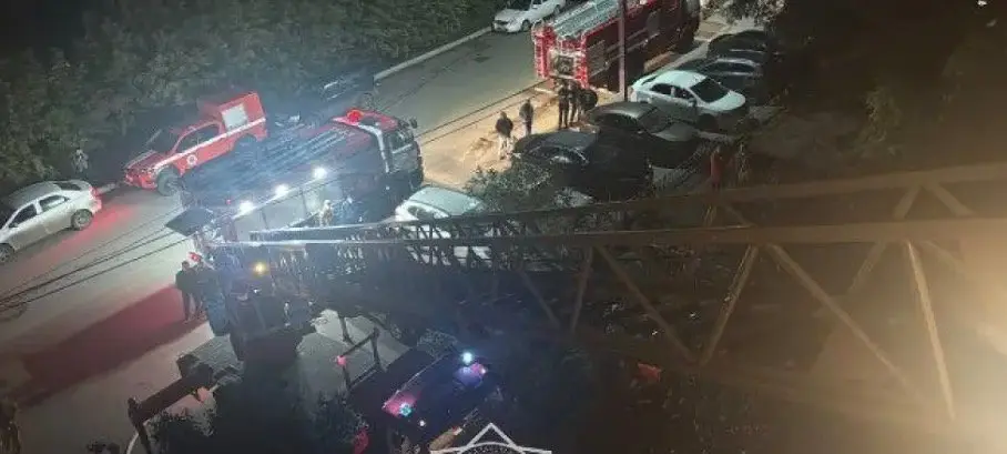 Петропавлда бес қабатты үйдің пәтерінен өрт шығып, 6 адам құтқарылды