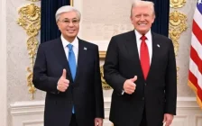 Трамп Тоқаевқа жолдау жолдап, Қазақстанды мерейтойымен құттықтады
