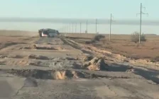 Жол емес, ой-шұңқыр: Сәтбаев–Сарыоба жолы жүргізушілердің наразылығын туғызды