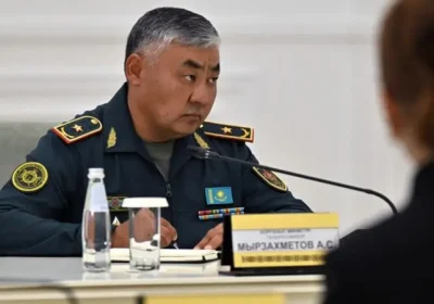Жаңа министр, жаңа міндеттер: Айдос Мырзахметов әскерге қандай бағыт әкелуі мүмкін?