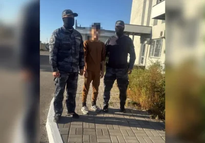 Астанада әйелді бұрынғы күйеуі пышақтап кетті (ВИДЕО)