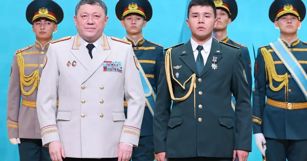 Республика күні қарсаңында ІІМ мен Ұлттық ұланда әскерилер мен полицейлер марапатталды