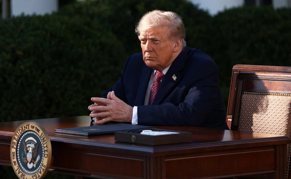 Трамп Зеленскийді Путинмен кездеспей-ақ Ресеймен келісімге келуге шақырды