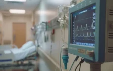 Францияда Шамонда вирусынан алғашқы адам өлімі тіркелді