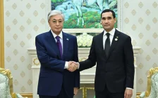 Тоқаев Түрікменстан Президентімен кездесті