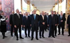 Тоқаев пен ТМД басшылары ұлттық тағамдар фестивалін аралады