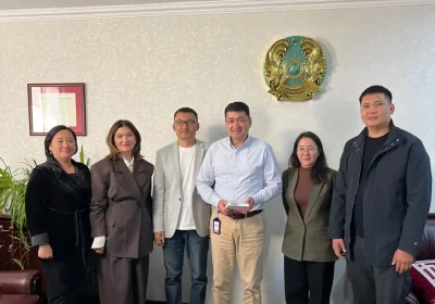 Мейіржан Әуелханұлы ХАТУ студенттерімен жасанды интеллект туралы кездесті