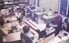 Алматы облысында балаларды аяусыз ұрған медресе ұстазы жұмысынан қуылды (ВИДЕО)