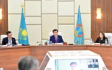 Біздің басты міндетіміз – халықтың үніне дер кезінде құлақ асып, талап-тілегін тыңдай білу – Қошанов