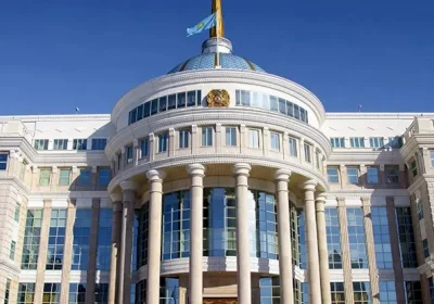 Тоқаев Жезқазған мыс балқыту зауытының қызметкерін «Қазақстанның Еңбек Ері» атағымен марапаттады