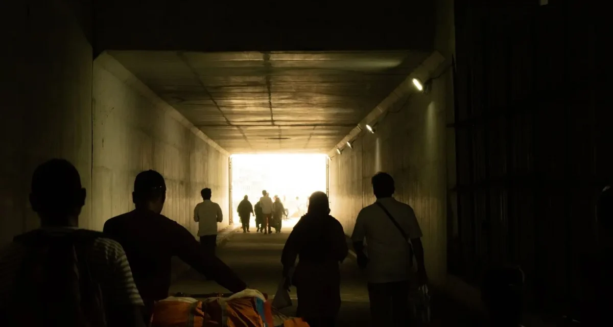 Қазақстаннан Ресейге жұмыс істеуге 122 мыңнан астам адам барған