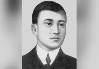 «Қараңғы қазақ көгіне өрмелеп шығып күн болам»: Сұлтанмахмұт Торайғыровтың туғанына 133 жыл