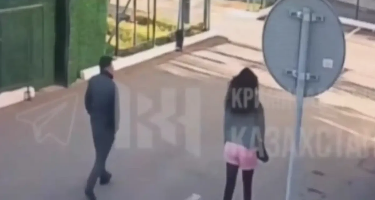 Астанада белгісіз біреу жас қызға қол жүгірткен