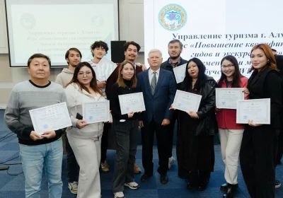 Алматыда жүздеген гид пен экскурсия жүргізушісі туристерге халықаралық стандарттарға сай қызмет көрсетуді үйренді