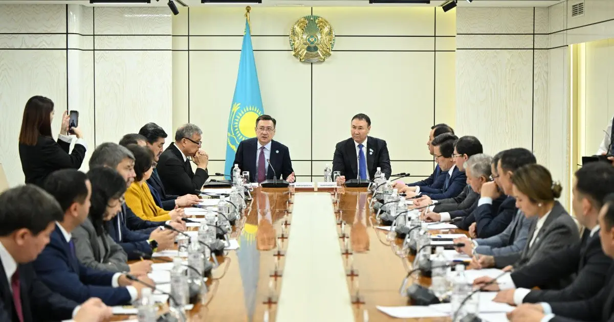 Қазақстан Халық Кеңесінің Өңірлік даму комитеті алғашқы отырысын өткізді