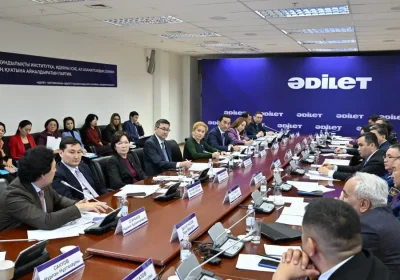 Медицина қызметкерлерінің мәртебесі туралы заң жобасы талқыланды