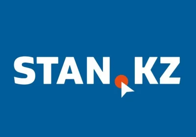 Атырауда Республика күніне орай Мемлекеттік ту көтерілді